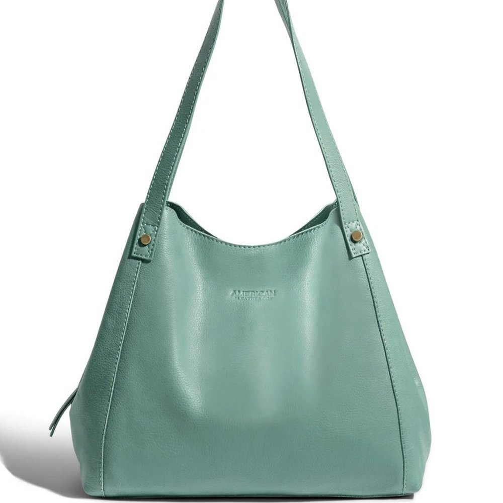 Green Leather Shoulder Bag with Minimalist Design